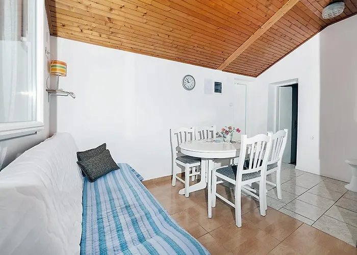 Apartmán With A Parking Space Brsec, Opatija - 12524 Mošćenička Draga